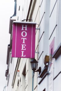 Werbeschilder Hotels