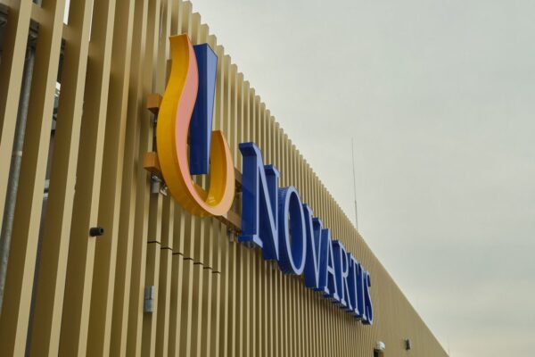 sessner-leistungen-werbeanlagen-leuchtreklame-02 sessner-leistungen-werbeanlagen-leuchtreklame-02