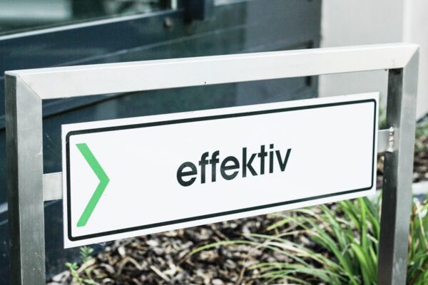 sessner-leistungen-beschilderung-aussen-01 sessner-leistungen-beschilderung-aussen-01