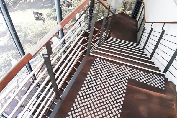 sessner-leistungen-taktile-beschilderung-08 sessner-leistungen-taktile-beschilderung-08