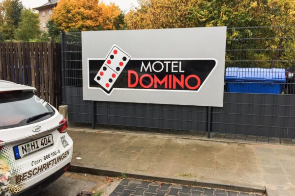 sessner-leistungen-werbeschilder-01 sessner-leistungen-werbeschilder-01